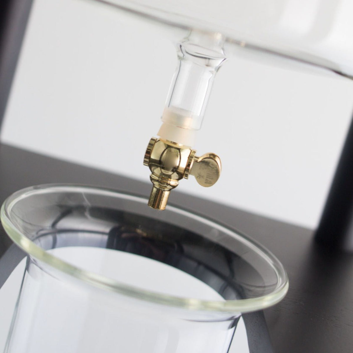 Yama 6-8 Cup Cold Drip Maker Straight (32oz)