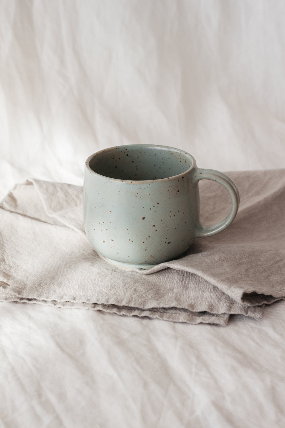 Marinski Milestones Mug with Golden Nature Detail