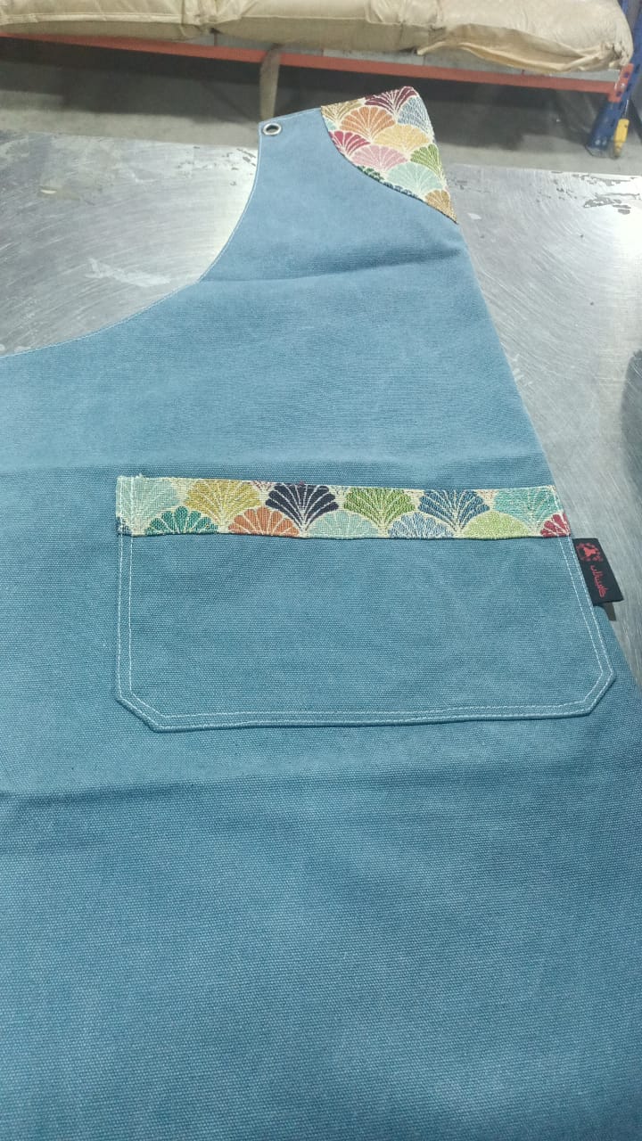 Barista Apron Jackals