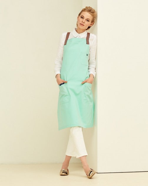 Lucio Verso Mint Cross-Back Apron